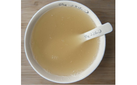 葛粉沖調(diào)新手必看！告別“白色尷尬”，一碗晶瑩剔透的有機野生葛根粉是這樣沖出來的！